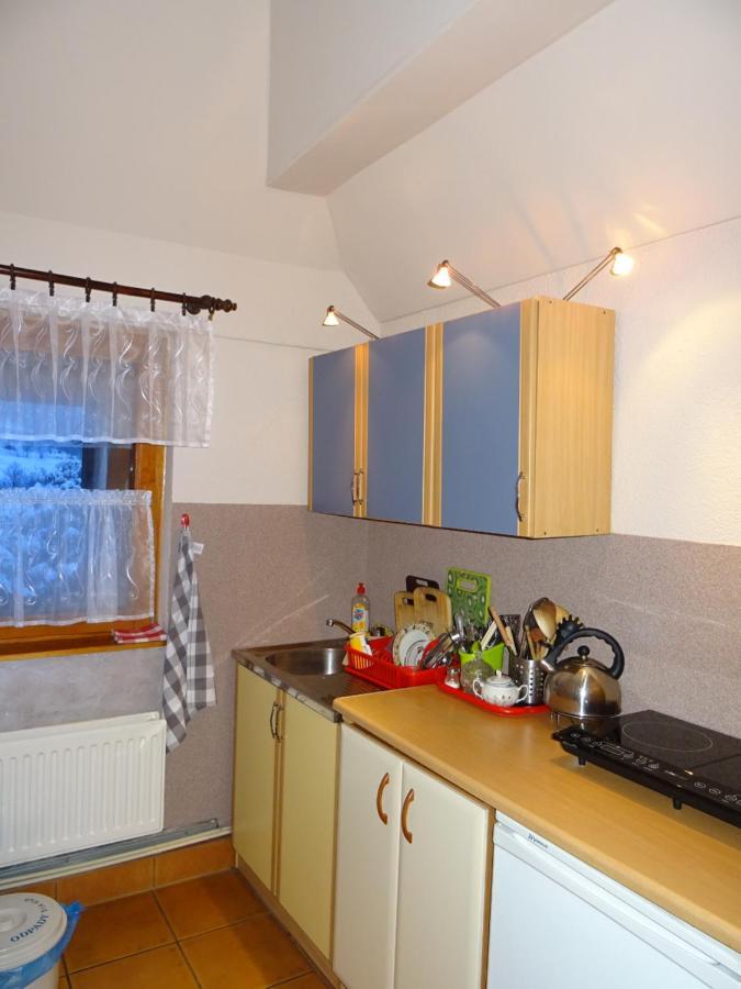 Olimp Pokoje I Apartamenty Щирк Екстериор снимка