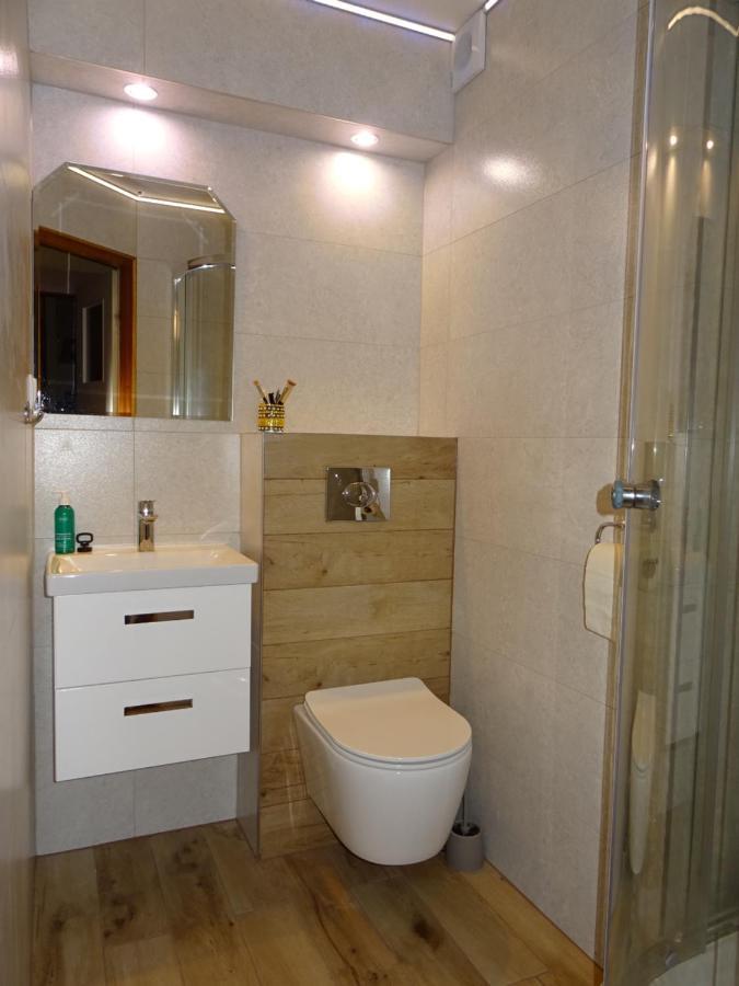 Olimp Pokoje I Apartamenty Щирк Екстериор снимка