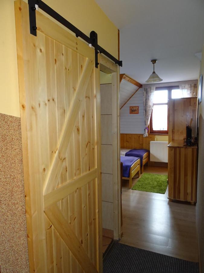 Olimp Pokoje I Apartamenty Щирк Екстериор снимка
