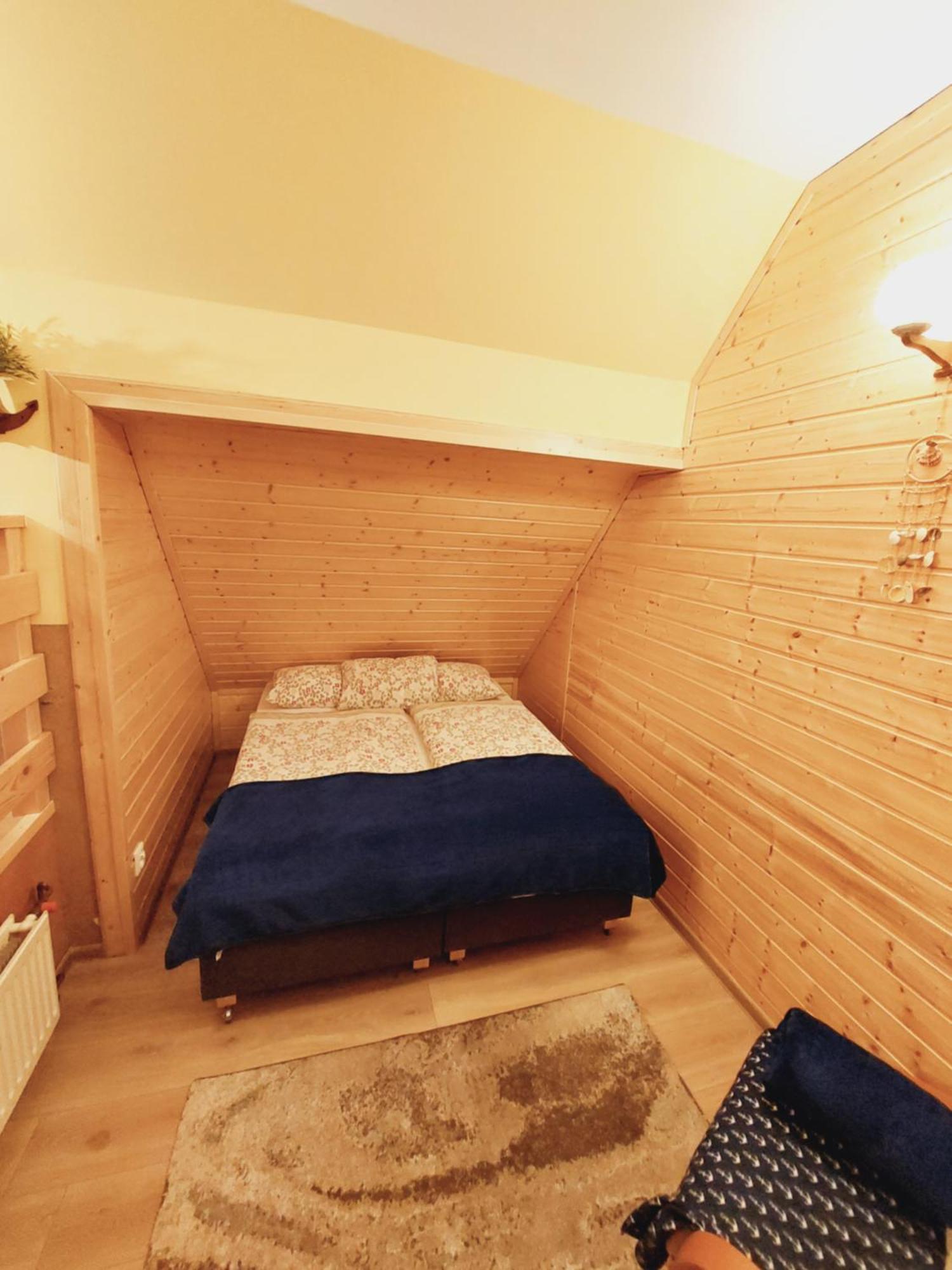 Olimp Pokoje I Apartamenty Щирк Екстериор снимка